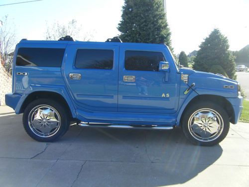 2005 hummer h2 prev. owned by chicago cubs alfonso soriano  only 23,900 miles!