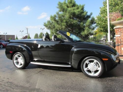 04 ssr convertible 17k act miles 1 owner super nice!!!