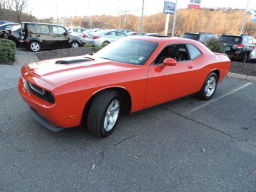 09 challenger rt 6 speed hemi 5.7 1 owner no reserve super clean drives great!!
