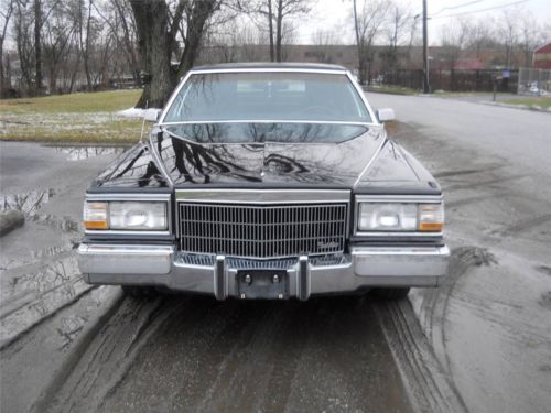 1990 cadillac fleetwood brougham low mileage beauty