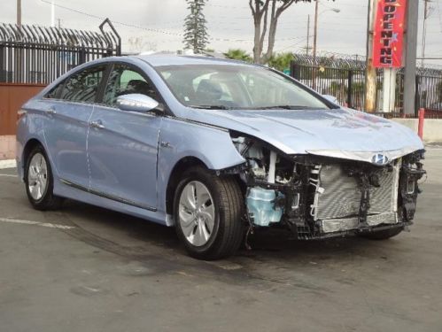 2013 hyundai sonata hybrid sedan damaged fixer runs!! priced to sell must see!!