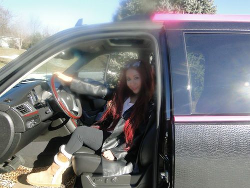 2011 cadillac escalade owned driven and signed by nicole snooki polizzi