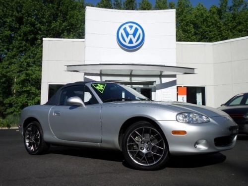 Manual convertible 1.8l leather cd convenience package 4 speakers 6-speed