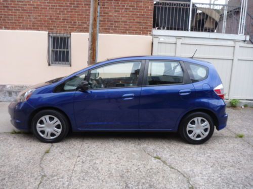 Honda 2010 fit-auto a/c 1 owner loaded cd player 36k gas saver!