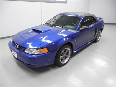 Super slick 03 mustang gt convertible in sonic blue leather auto premium 6 cd