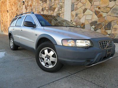 2003 volvo xc70 70 awd 2.5l turbo!! all options!! very clean!! drive new!!