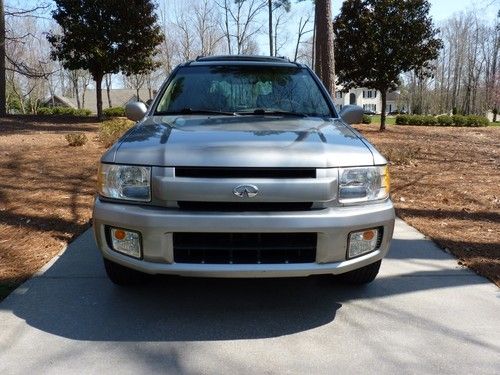 2001 infiniti qx4 - great cond and low miles - 104k