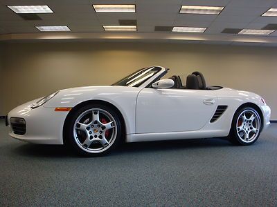 2006 porsche boxster s low miles new tires serviced rare color combo looks new!!