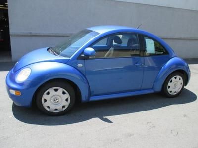 2000 volkswagen beetle gls 5 speed only 68,000 miles well maintained we finance