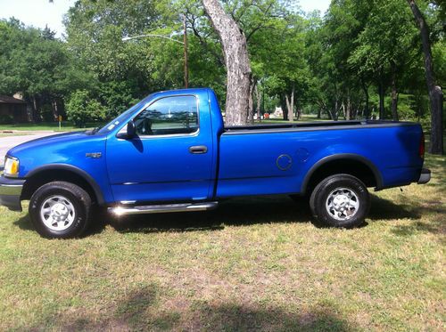 F150  7700, 4wd, cng bi-fuel, h/d tow package, driving lights, new rhinoliner