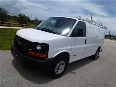 05 chevy 2500 express cargo work van 98k ladder and tool rack  v8 auto finanace