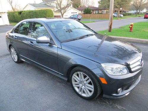 08 mercedes c 300 4 matic ,mint condition, extra clean non smoker,