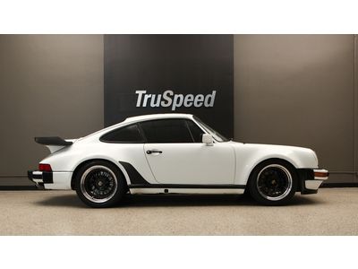 Porsche 911 carrera 3.2 factory turbo look, white/tan, pristine