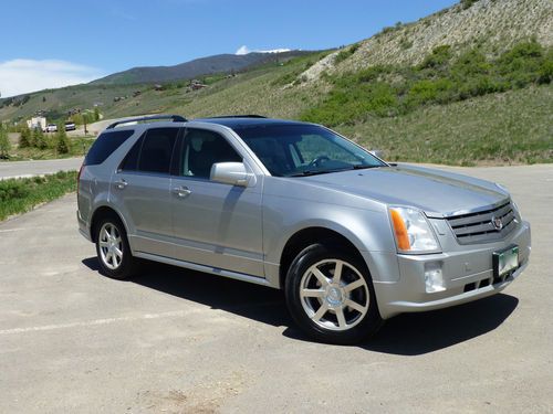 2005 cadillac srx awd v8 luxury perf pkg loaded well maintained