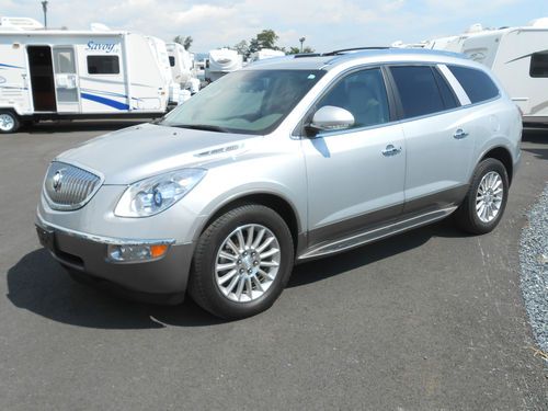 Great price '11 enclave cxl-fwd loaded with options nice shape seats 8 clean!!