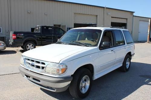 1996 ford explorer runs and drives great cold air