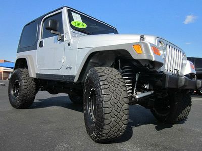 2006 jeep wrangler 6 speed 4.0l 4x4 suv-long travel suspension lift! low miles!!