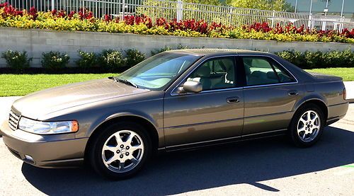 2002 cadillac seville sts  "only 72k"  extra extra clean