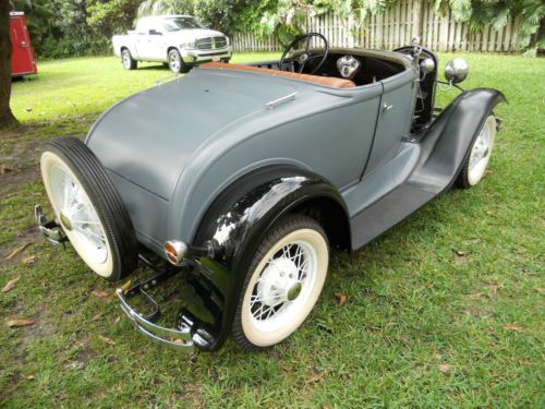 1930 ford model a roadster with rumble seat