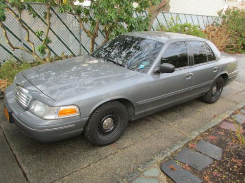 1999 ford crown victoria p71 detective police interceptor low miles, no reserve!