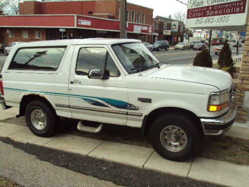1995 ford bronco xlt