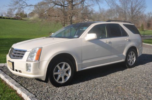 2005 cadillac srx loaded: navigation, dvd, 3rd row seat, bose speakers