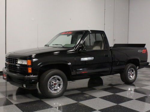 One of the lowest mileage 454 ss trucks in the u.s., lots of power and torque!