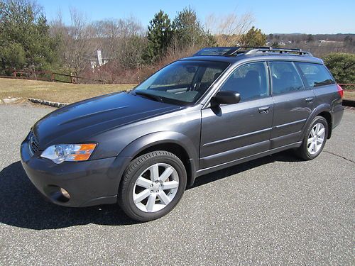 2007 subaru legacy outback "limited" fully loaded leather panoramic roof cd/mp3