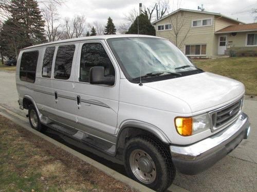 2004 ford e-250 - only 66,000 miles and wheelchair lift with lowered floor