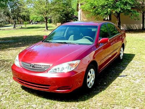 Pristine candy apple red 2002 toyota camry le