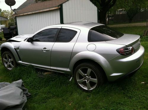 2004 mazda rx-8 base coupe 4-door 1.3l siver  color.parts only