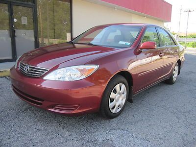 02 03 04  toyota camry le , automatic , 4door , looks and runs great !!!