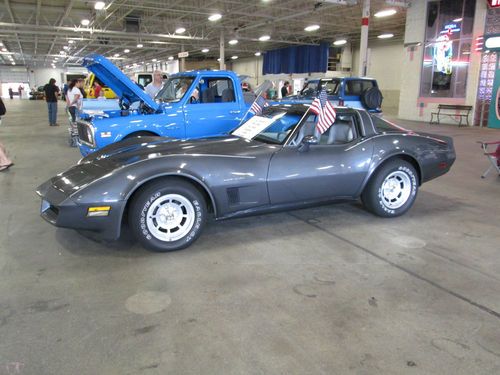 1982 corvette all original.excellent condition.rare charcoal with gray interior