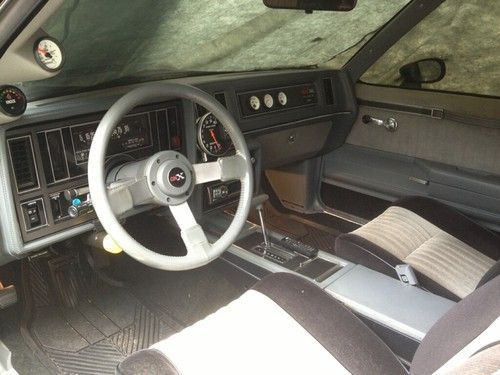 1987 buick regal grand national coupe 2-door 3.8l