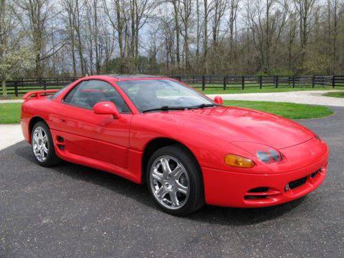Attention collectors! 1995 3000gt vr4 only 15k miles from new  100% stock