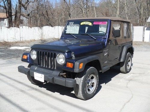 1998 jeep wrangler  4.0l 6 cylinder sport 5-speed manual soft top extra doors