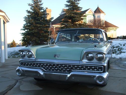 1959 ford fairlane 500 oringal 352 numbers matching motor! 2dr clean in and out!