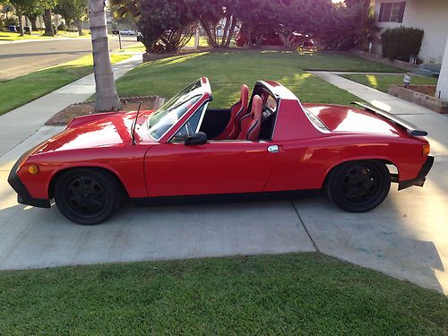 Porsche 914 race car professionally built race motor and transmission red