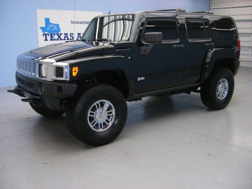 We finance!!!  2007 hummer h3 4x4 automatic onstar lift remote start new tires