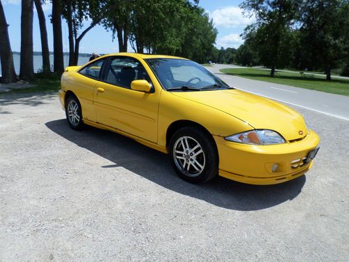 2001 chevrolet cavalier ls sport 64k miles one owner clean carfax no reserve!!!