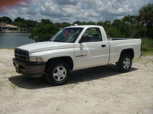 Dodge ram 1500,florida rust free truck,low miles,clean car fax,dodge ram 1500 ,t