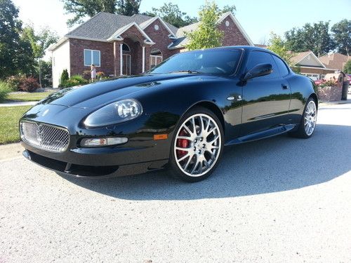 2005 maserati gransport base coupe 2-door 4.2l like new only 14k miles