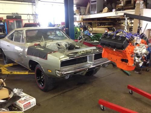 1969 hemi charger r/t 4 speed track pack original owner since 1979