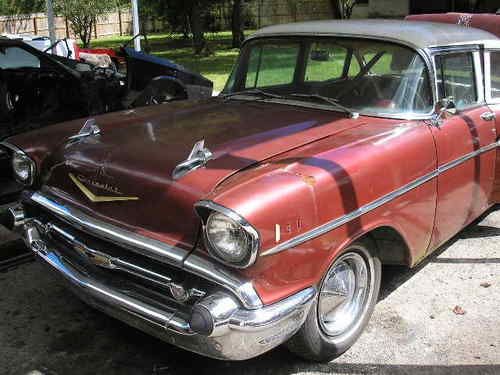 1957 chevy belair 4dr resto project or driver