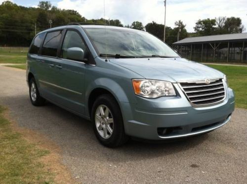 2010 chrysler town and country  touring edition ,low miles