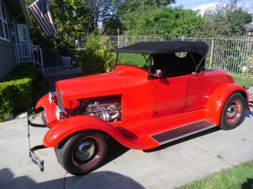 1928 ford roadster, all steel v8, awesome street rod!