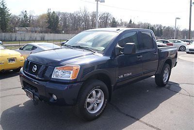 2012 titan pro-4x crew cab swb, rockford, tow package, heated seats, 22761 miles