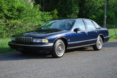 1993 chevrolet caprice classic ls sedan 4-door 5.0l *only 86k miles *one owner