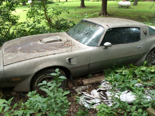 Pontiac trans am 6.6 barn find 1 family owned since new * no reserve *