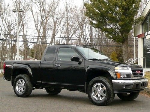 Sle 4x4 auto z71 off road 3.7l ext cab bedliner 18k must see and drive